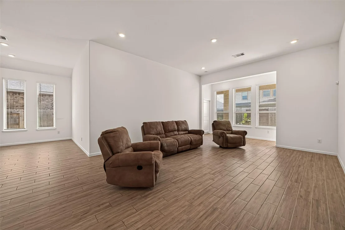Photo of 3631 Springview Drive