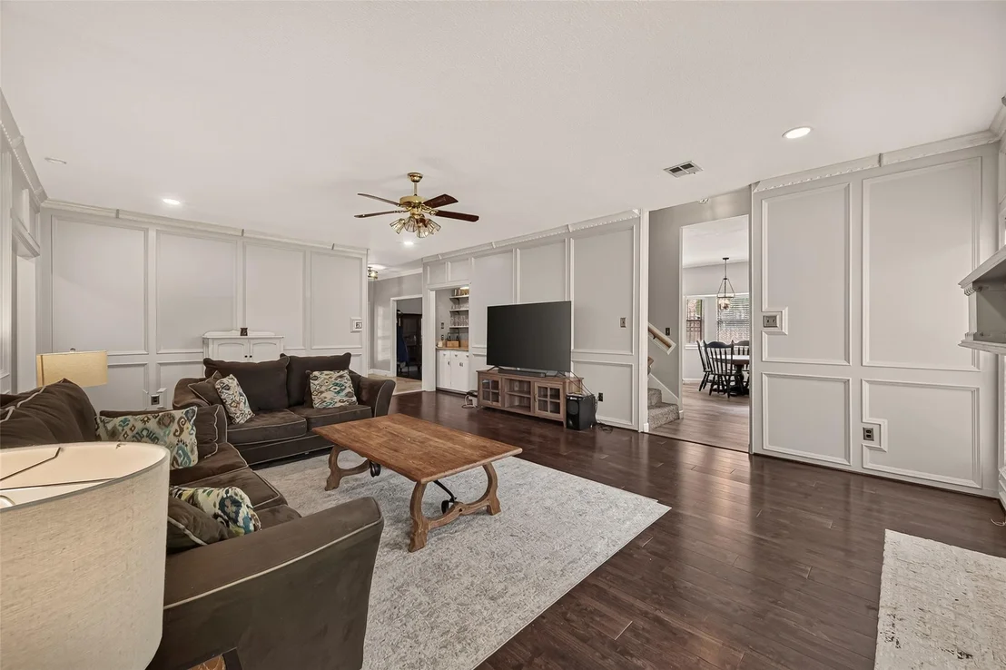 Photo of 18234 Oakhampton Drive