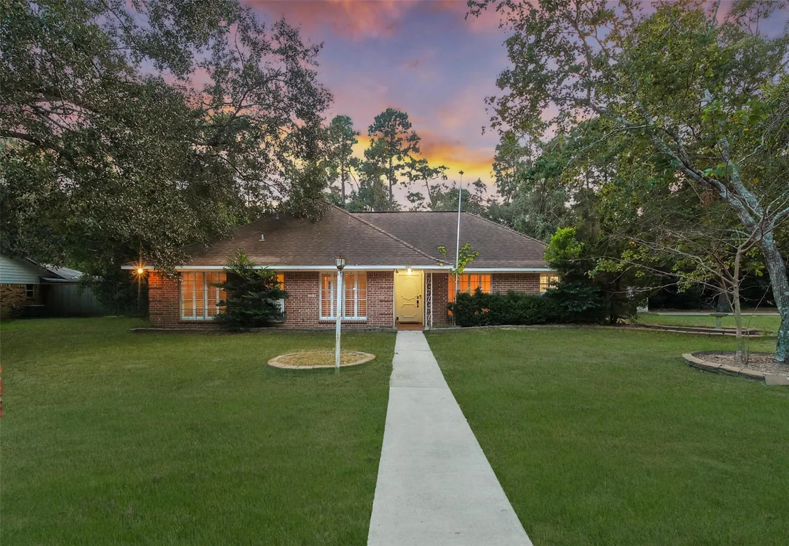 Photo of 347 Maple Lane