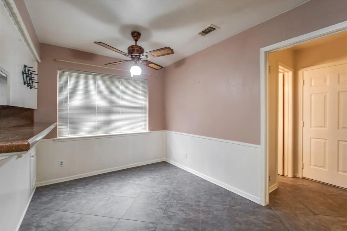 Photo of 1107 Pear Tree Lane