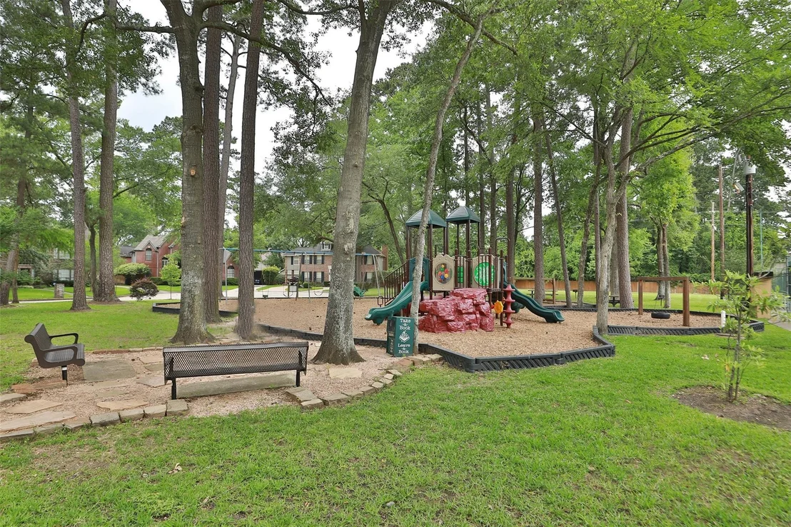 Photo of 6903 Ashmore Drive