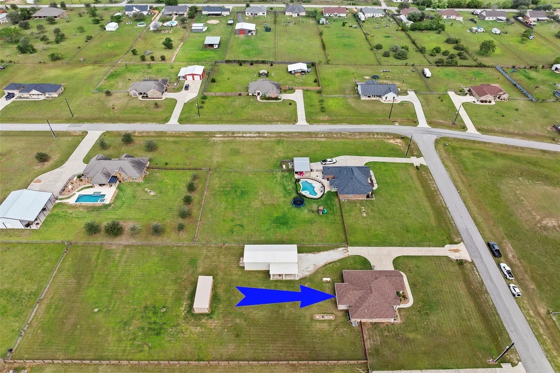 Photo of 5649 Pioneer Trail