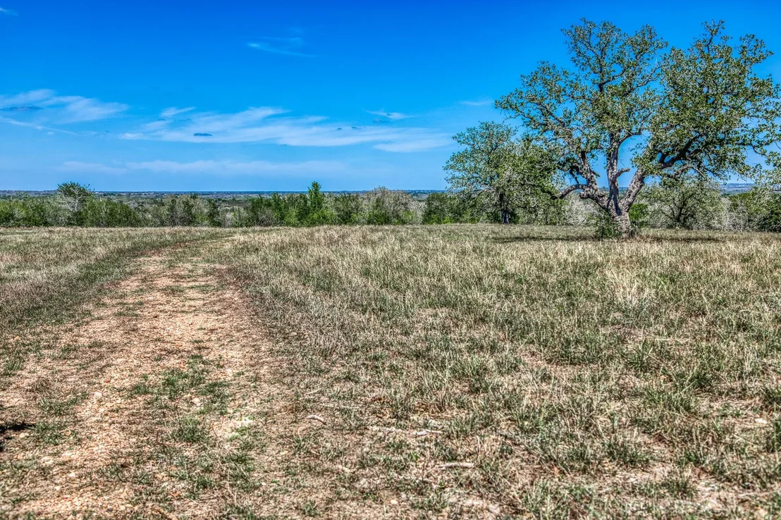 Photo of 687 County Road 340