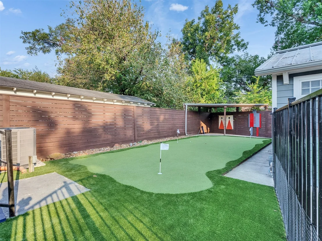 Photo of 4517 Park Drive