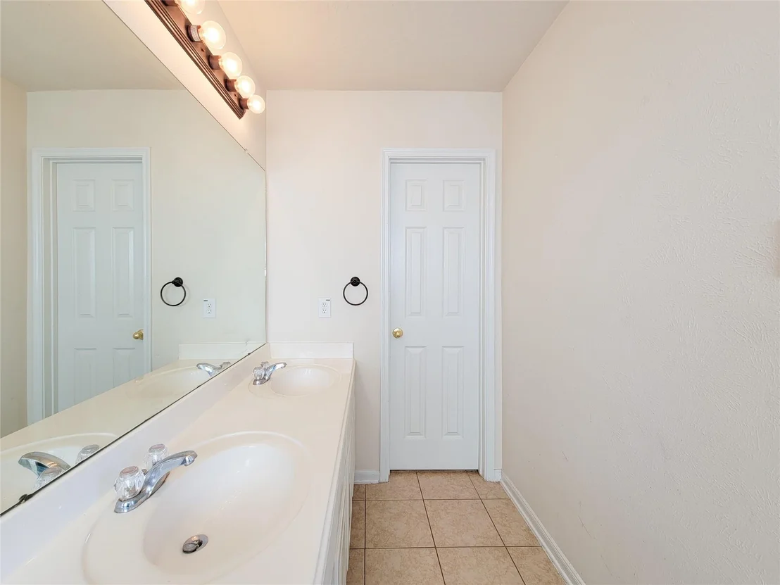 Photo of 20203 Sendera Oaks Lane