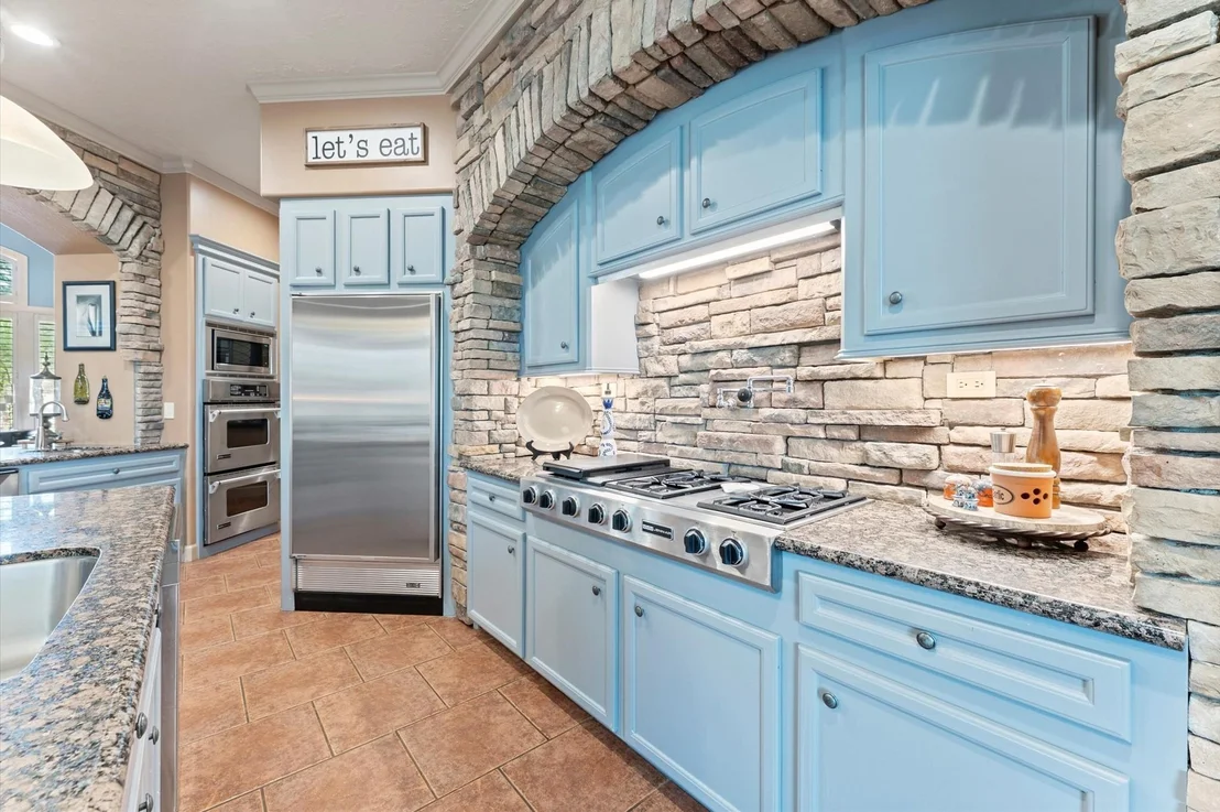 Photo of 9722 Crestwater Circle
