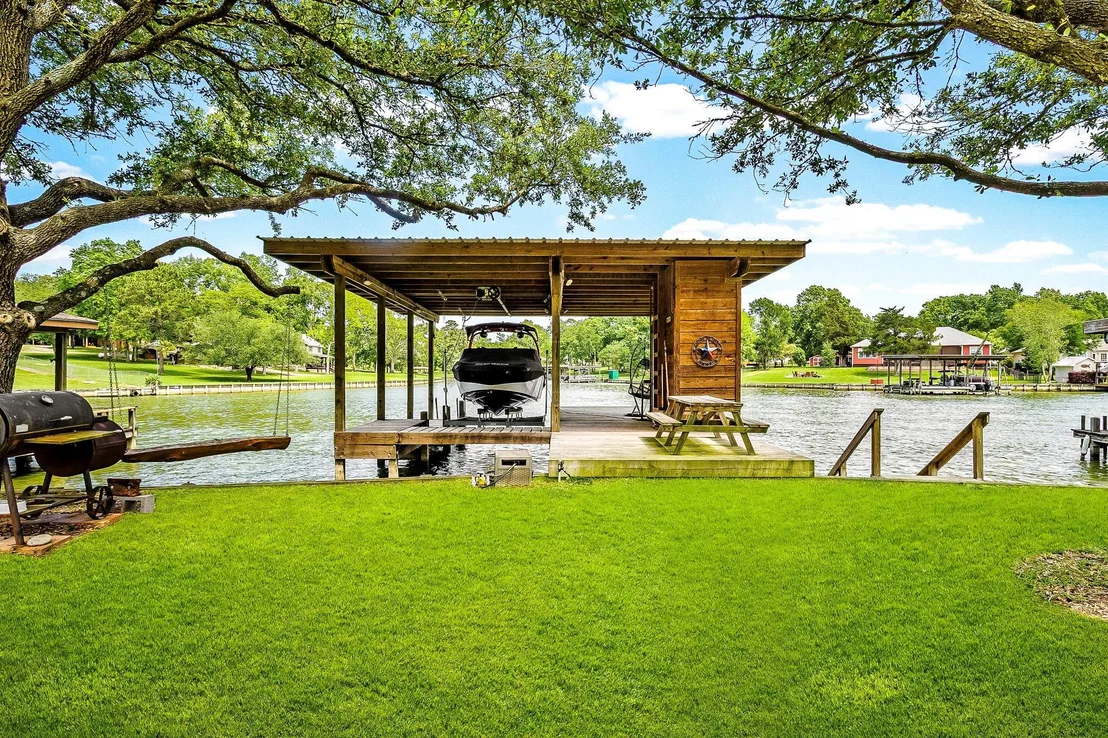 Photo of 318 Harbor View Drive