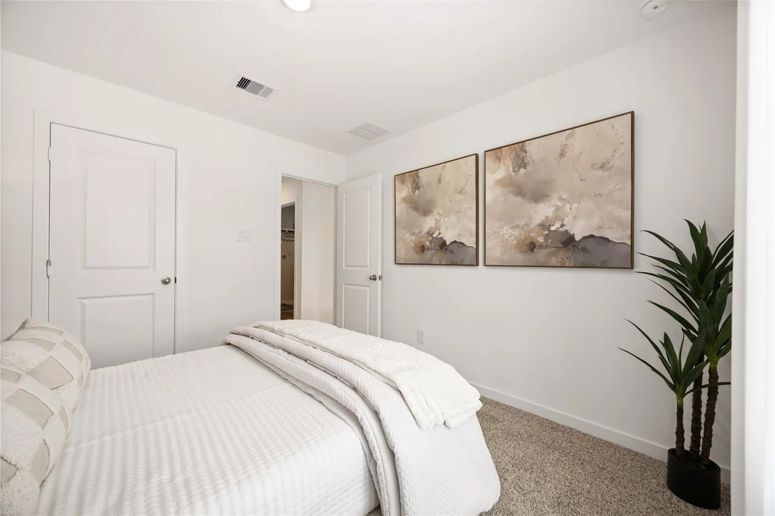 Photo of 7819 Stone Orchard Drive