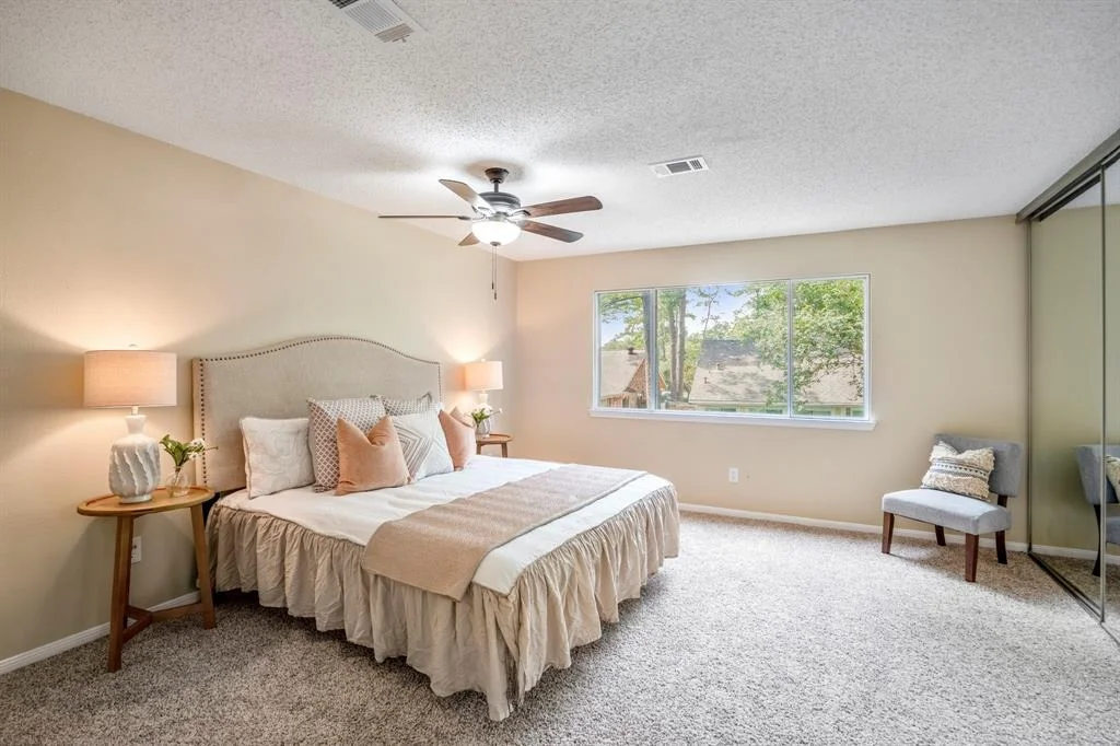 Photo of 6806 Peace River Drive