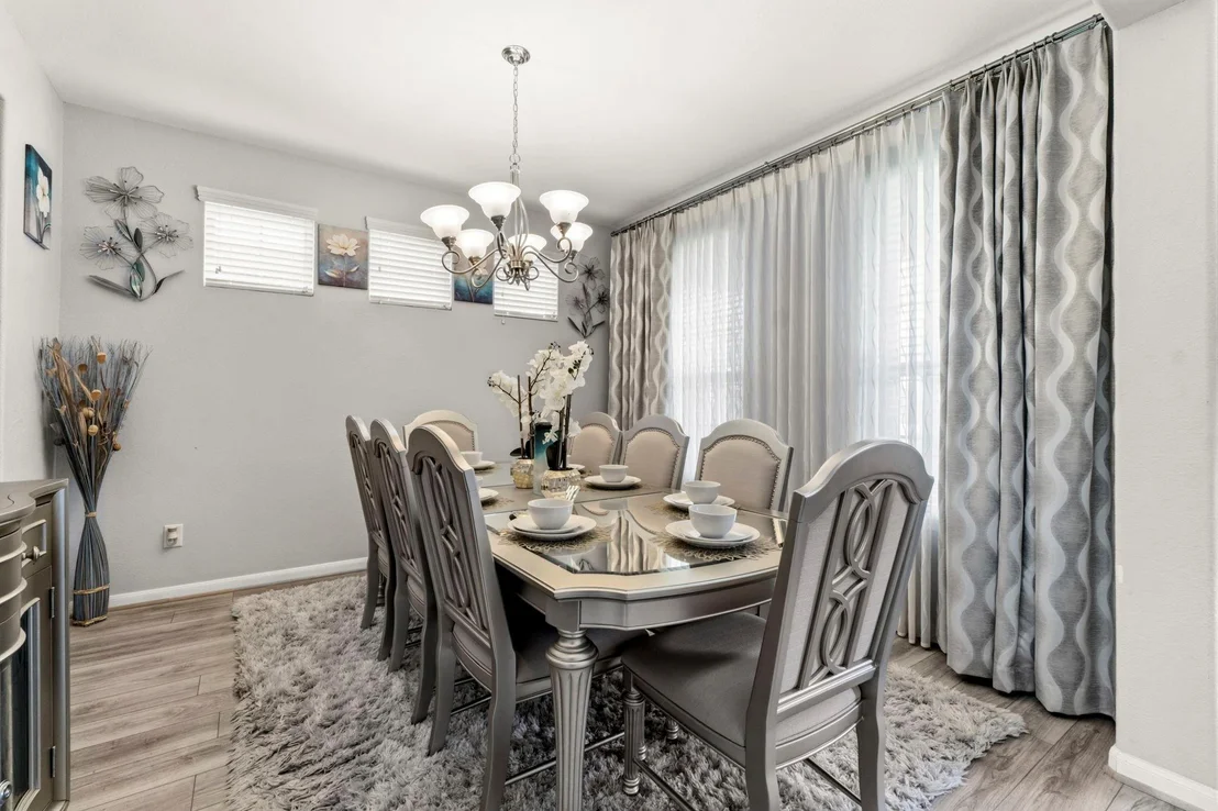 Photo of 30985 Laurel Creek Lane
