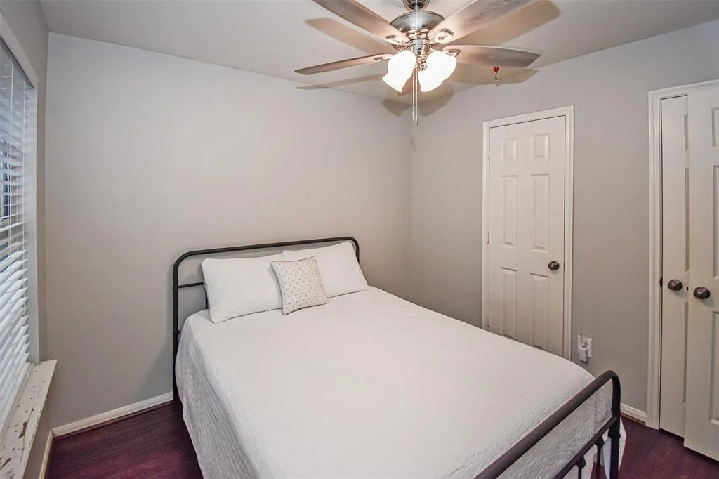 Photo of 21014 White Shore Lane