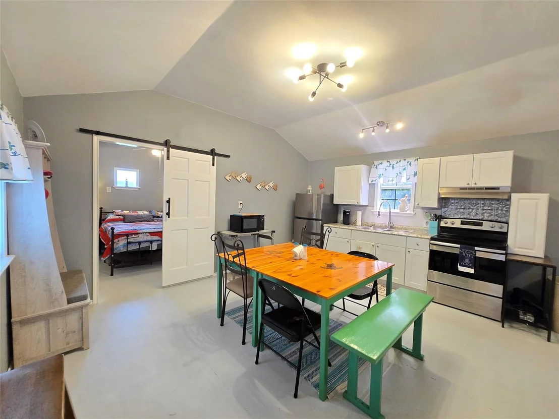 Photo of 167 Piranha Drive