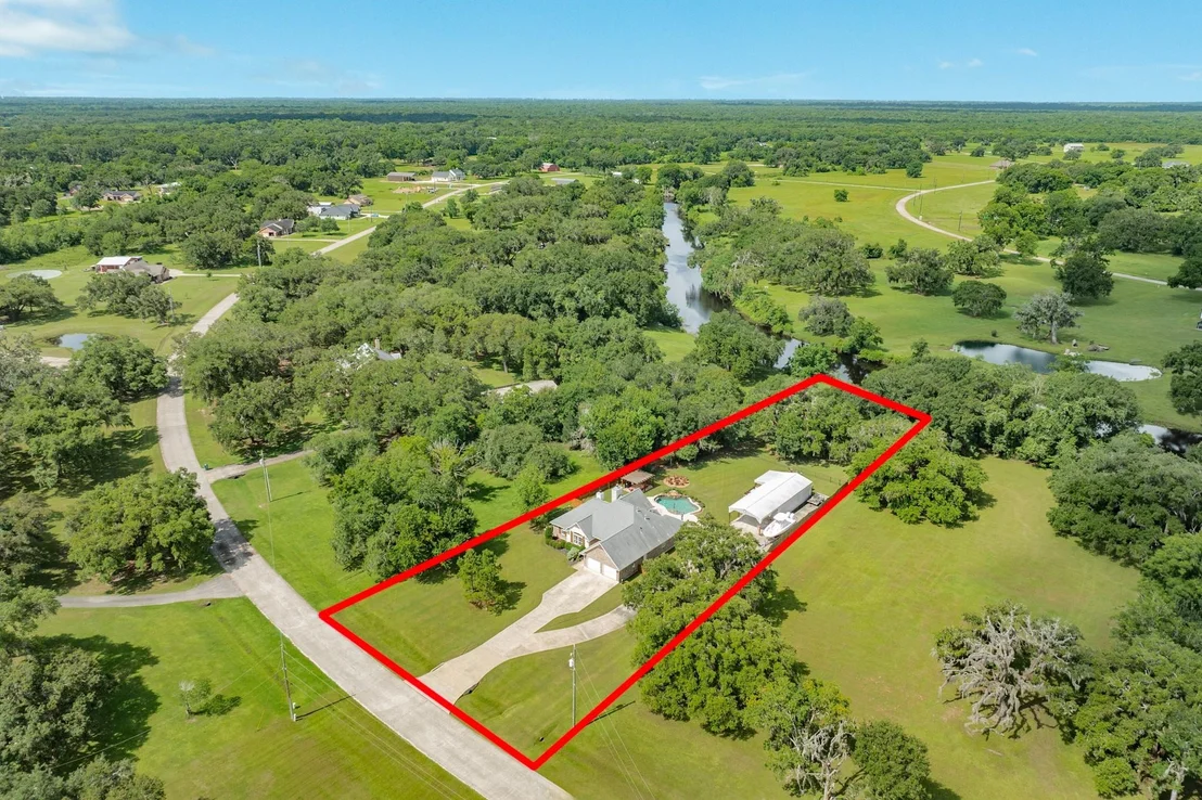 Photo of 1208 Bronco Trail