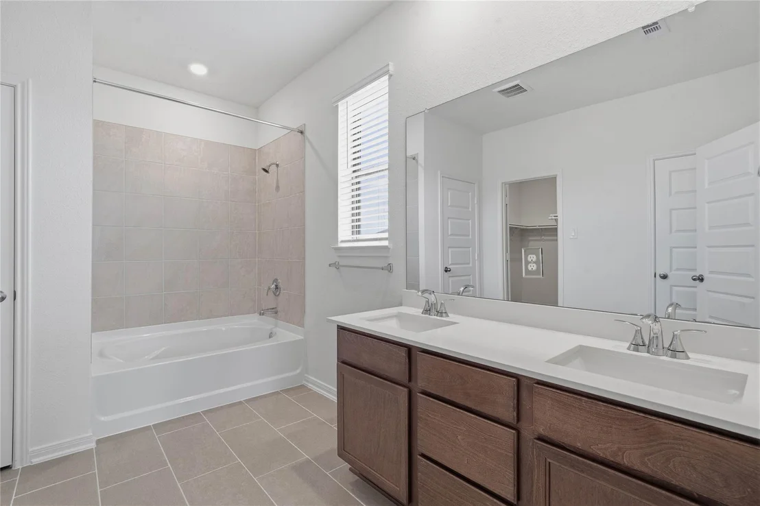 Photo of 3635 Overton Lane
