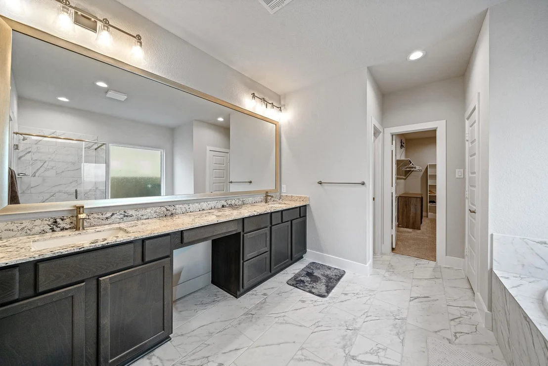 Photo of 2515 Red Hickory Drive