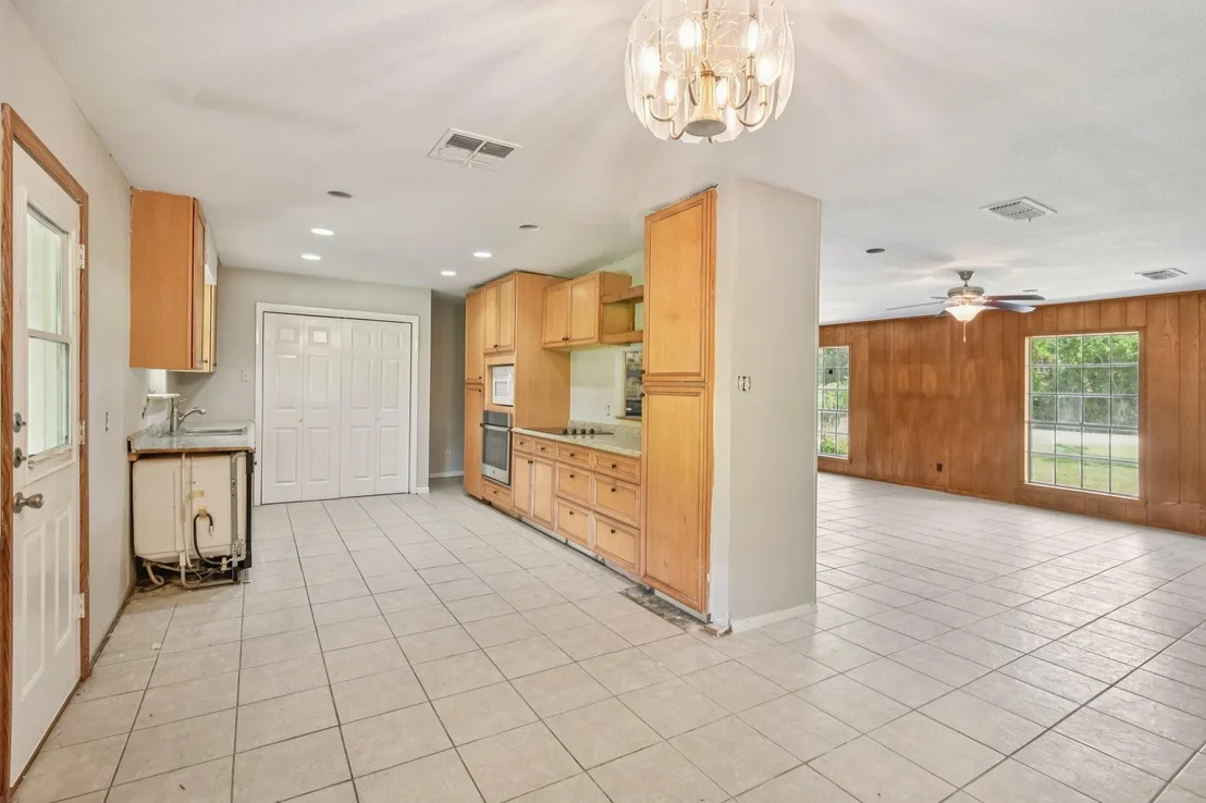 Photo of 20123 Edworthy Road