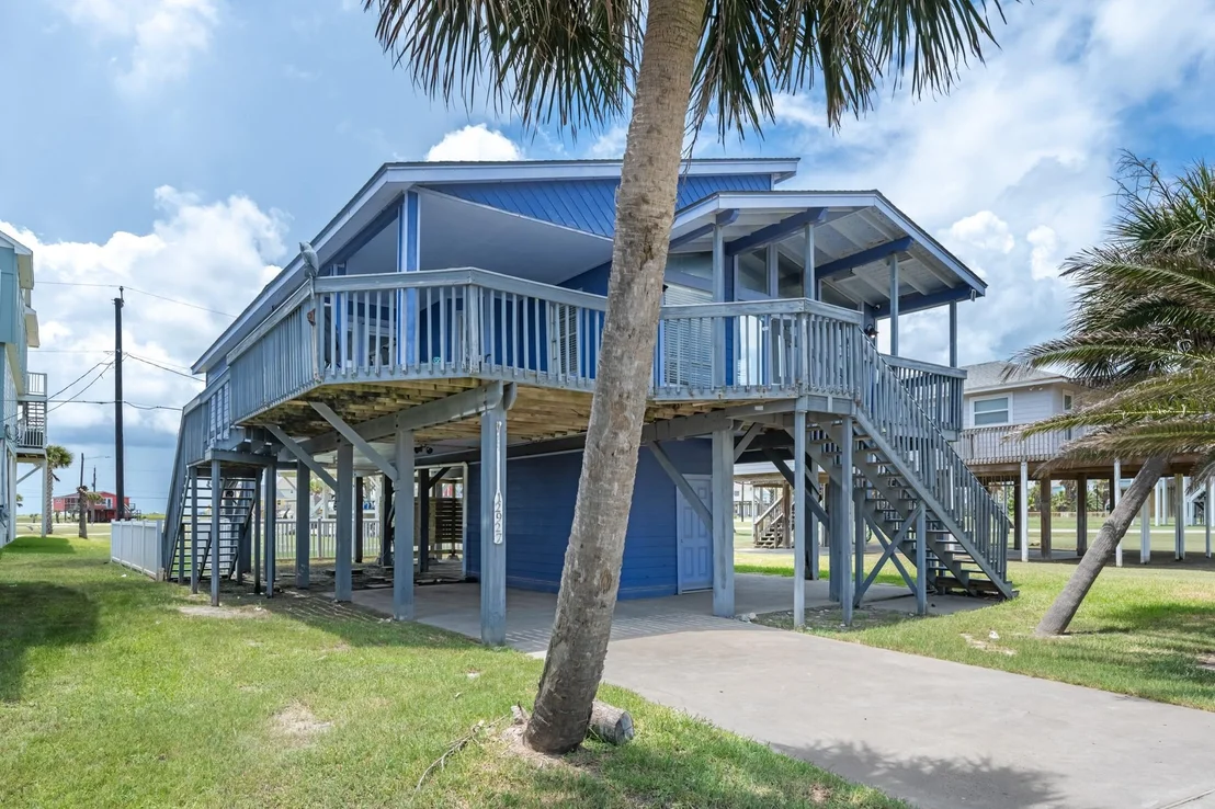 Photo of 12927 Buccaneer Parkway