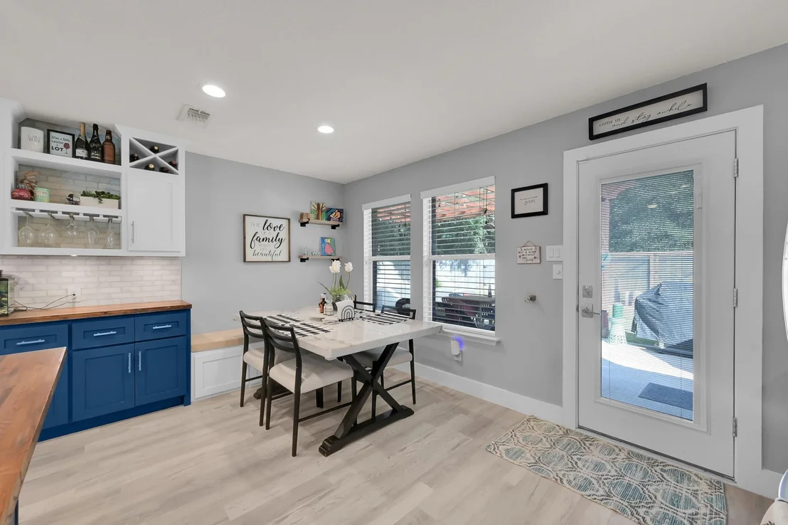 Photo of 123 Genesee Ridge Drive