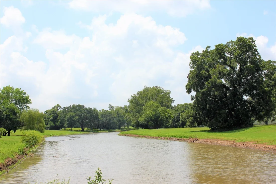 Photo of 248 Middle Bayou Trail