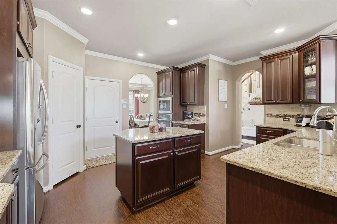 Photo of 27920 Seger Bend Trail