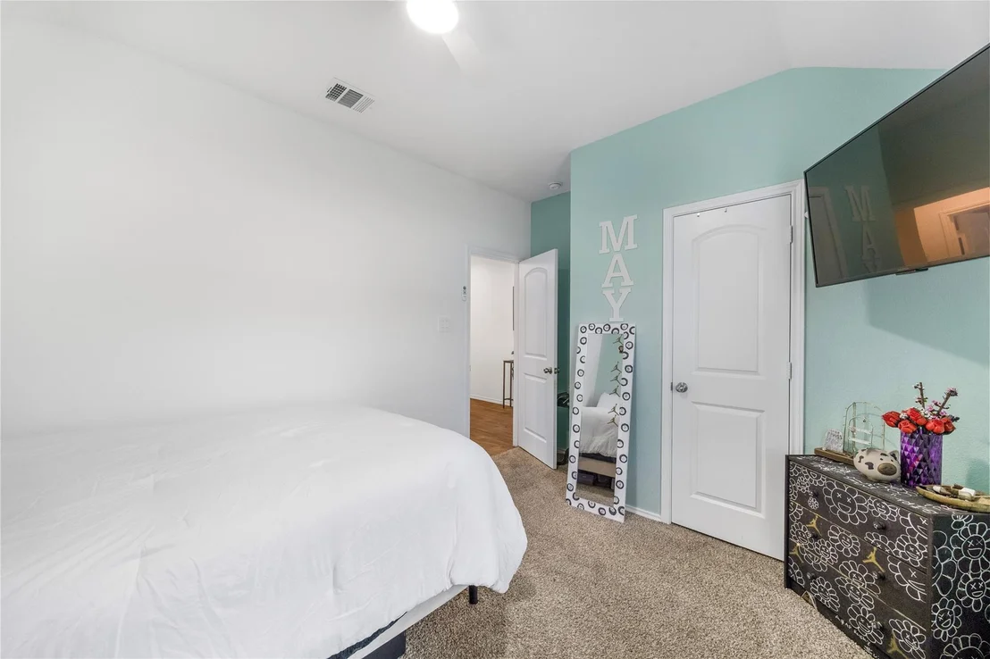 Photo of 2906 Roman Forest Boulevard