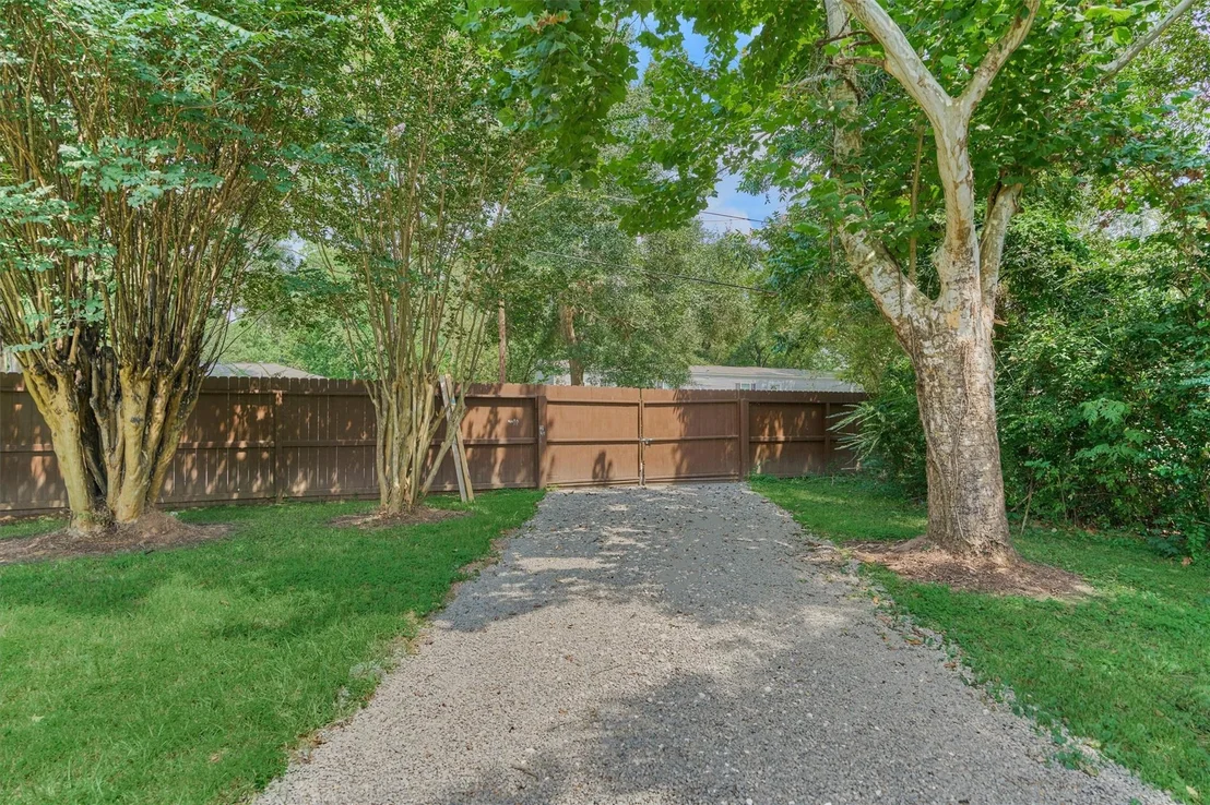 Photo of 283 Eastwood Drive