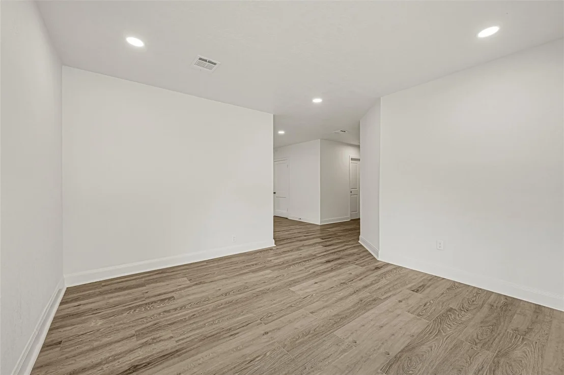 Photo of 1202 N Roberson Street
