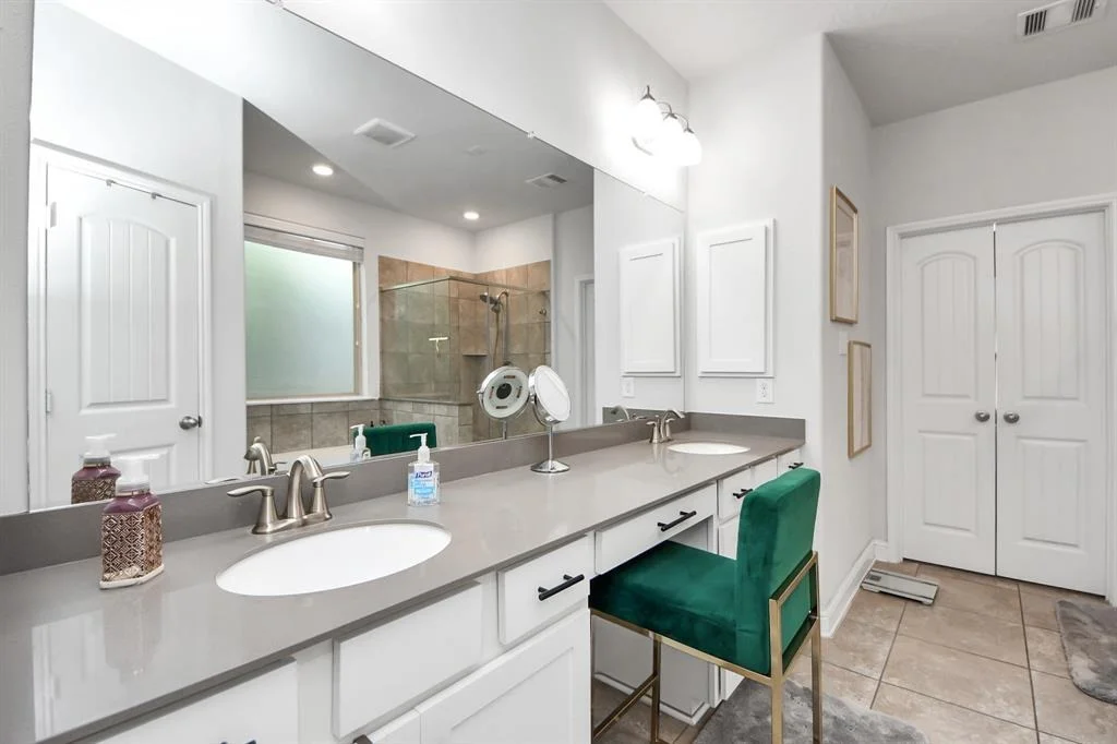 Photo of 8219 Oxbow Manor Lane