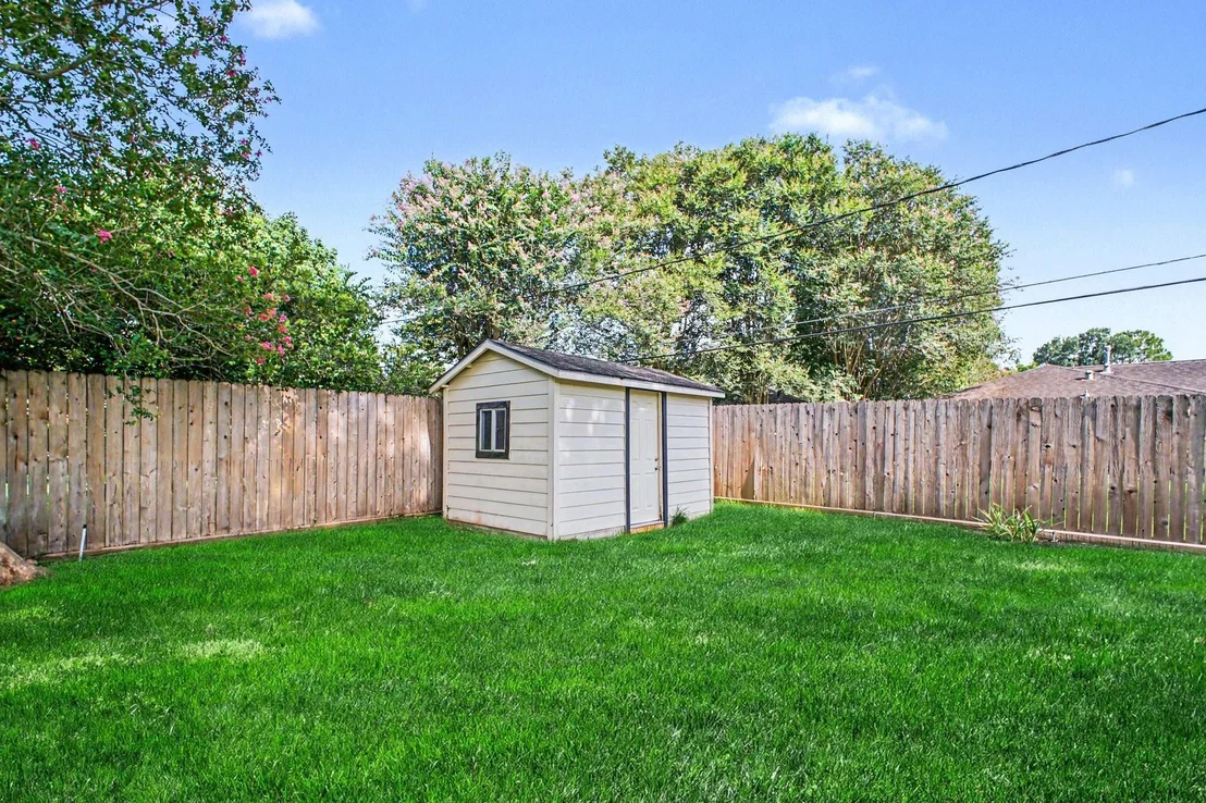 Photo of 5443 Redstart Street