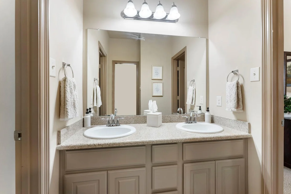 Photo of 14 Dewlight Place