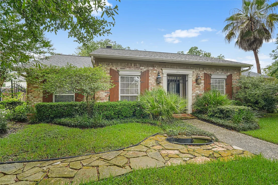 Photo of 2026 Briargreen Drive