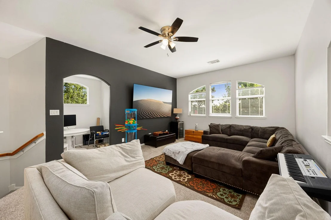 Photo of 10502 Landsdowne Pointe Drive