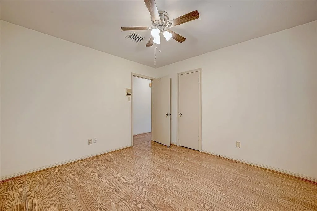 Photo of 5927 Pinewilde Drive