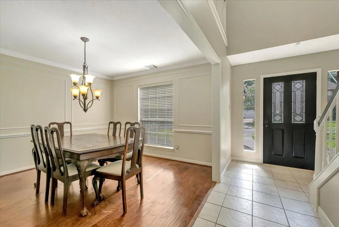 Photo of 15110 Greenleaf Lane