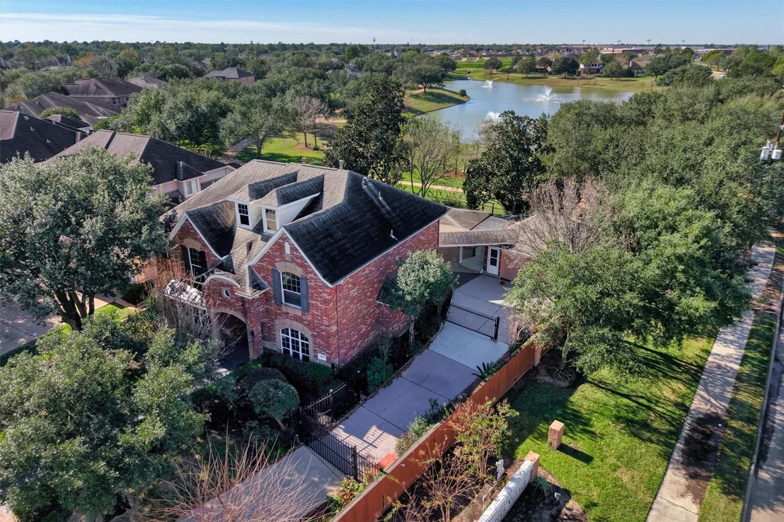 Photo of 8619 Arranmore Lane