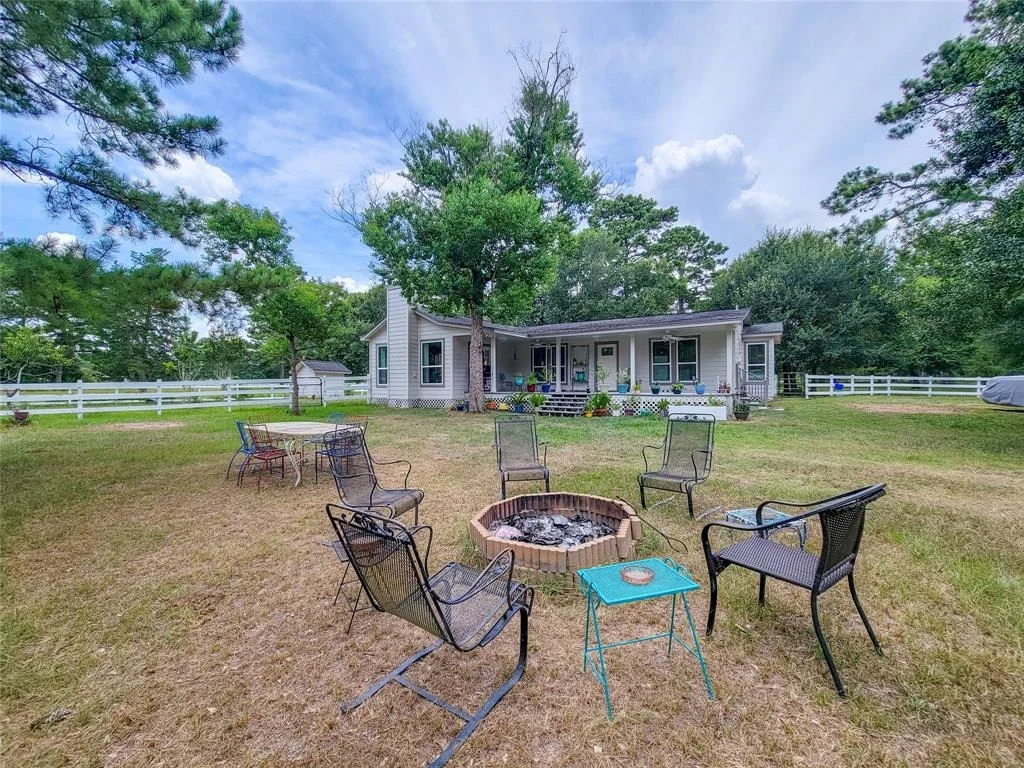 Photo of 20312 Bauer Hockley Road