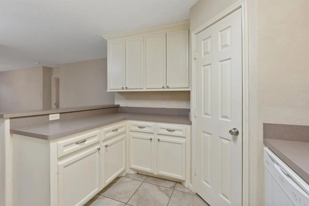 Photo of 12502 Hackberry Drive