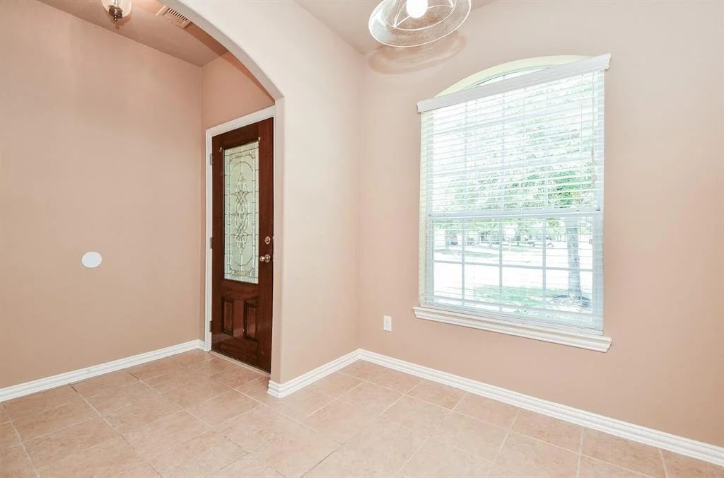 Photo of 26923 Glacier Creek Drive