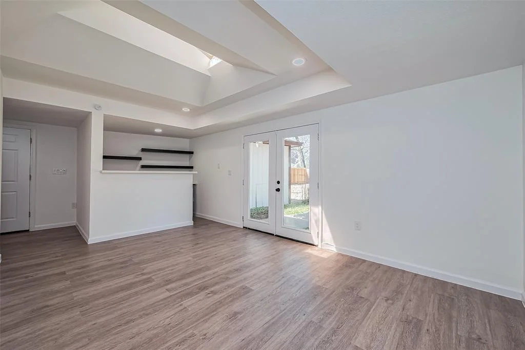 Photo of 7006 White Tail Drive