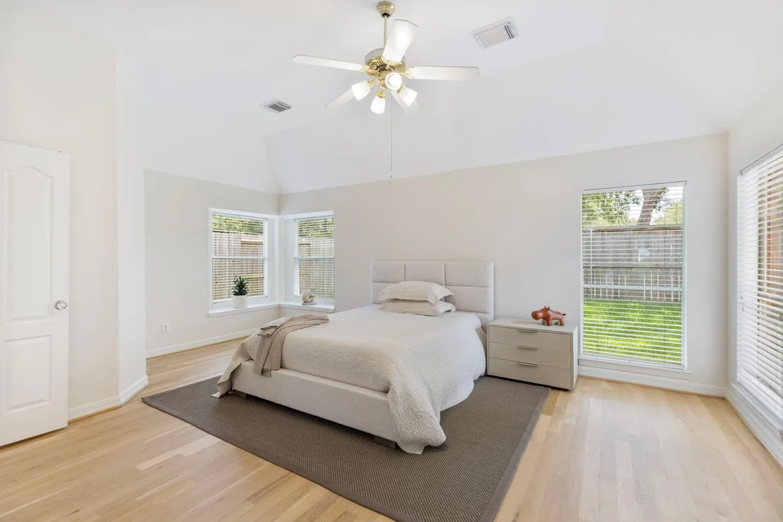 Photo of 18111 Brookes Bend