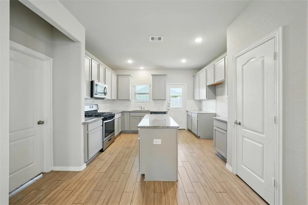 Photo of 31322 Conover Drive