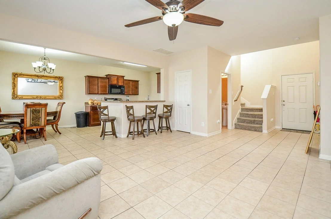 Photo of 858 Driftwood Lane