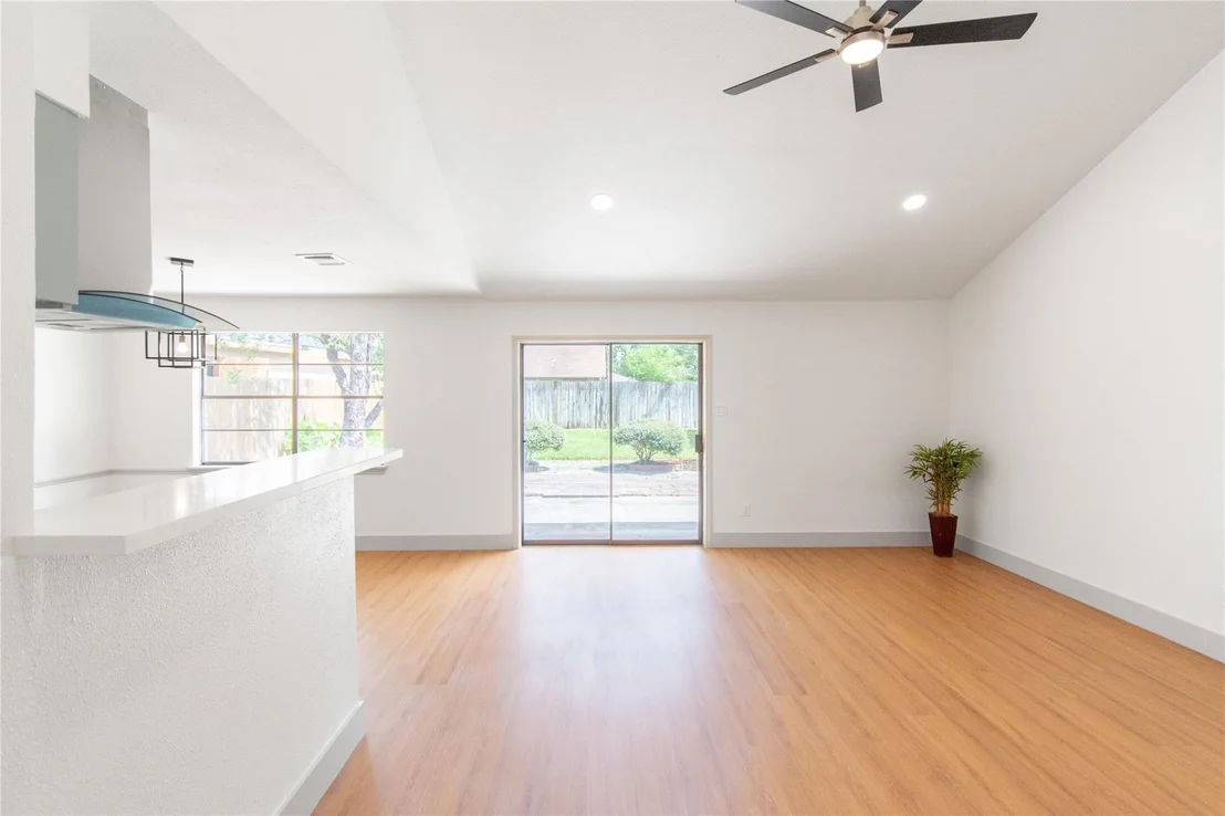 Photo of 7926 Salge Drive