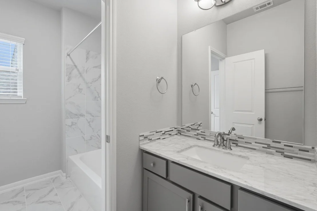 Photo of 111 N Winter Sunrise Circle
