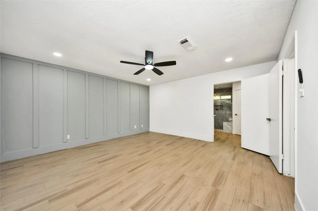 Photo of 1706 Durfey Lane