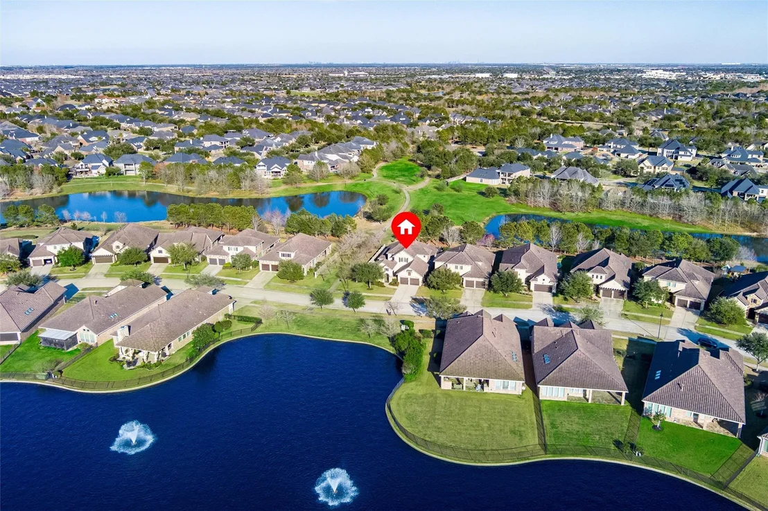 Photo of 119 Lake View Loop