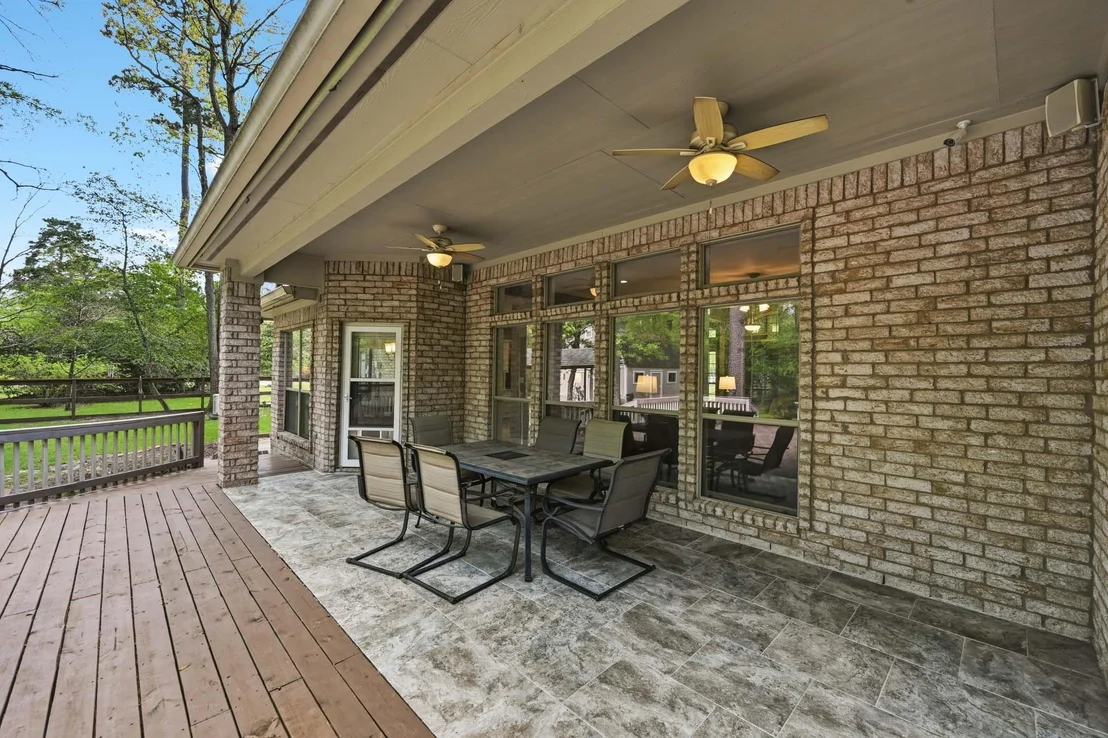 Photo of 11995 White Oak Crossing