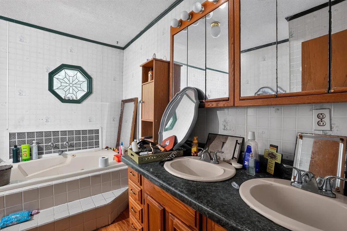 Photo of 448 Timber Bay Drive