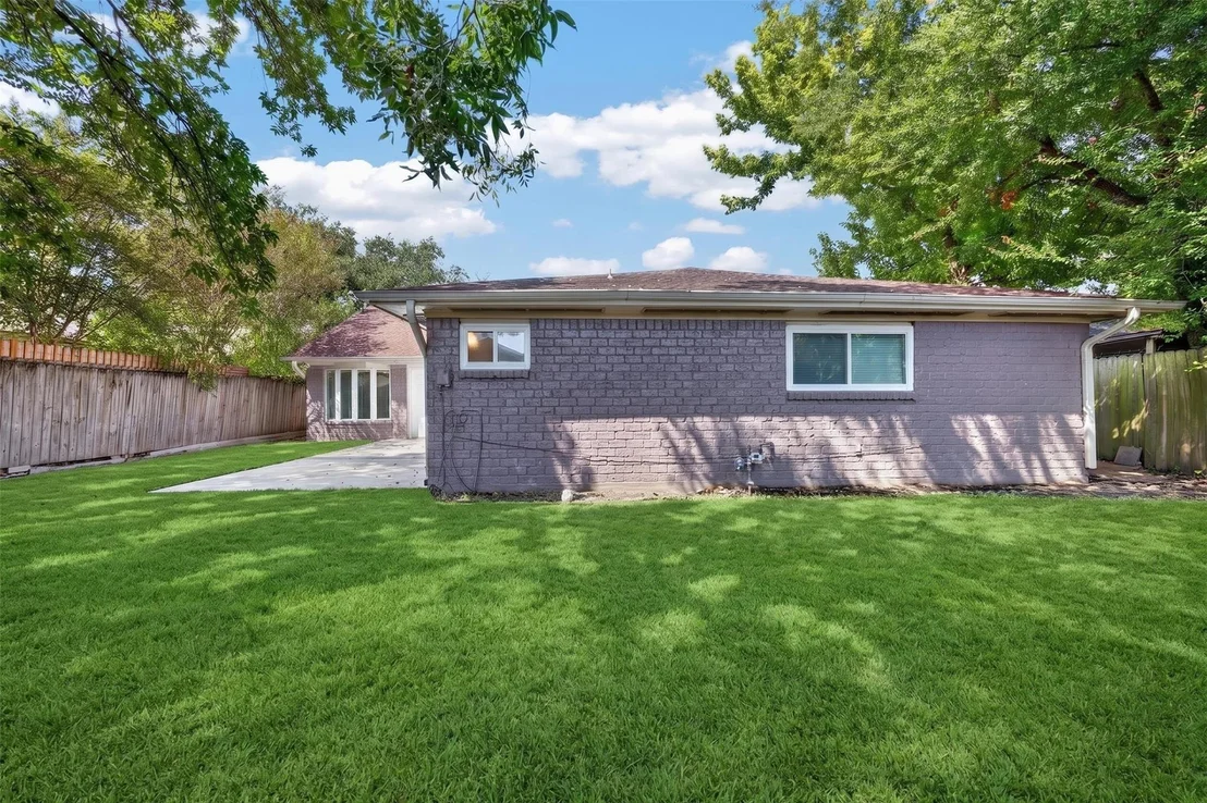 Photo of 11307 Langdon Lane