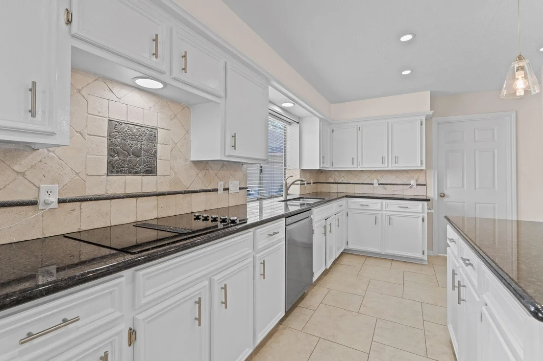 Photo of 7414 Starbridge Drive